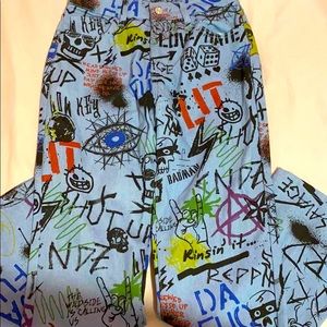 Graphic Boyfriend Jeans